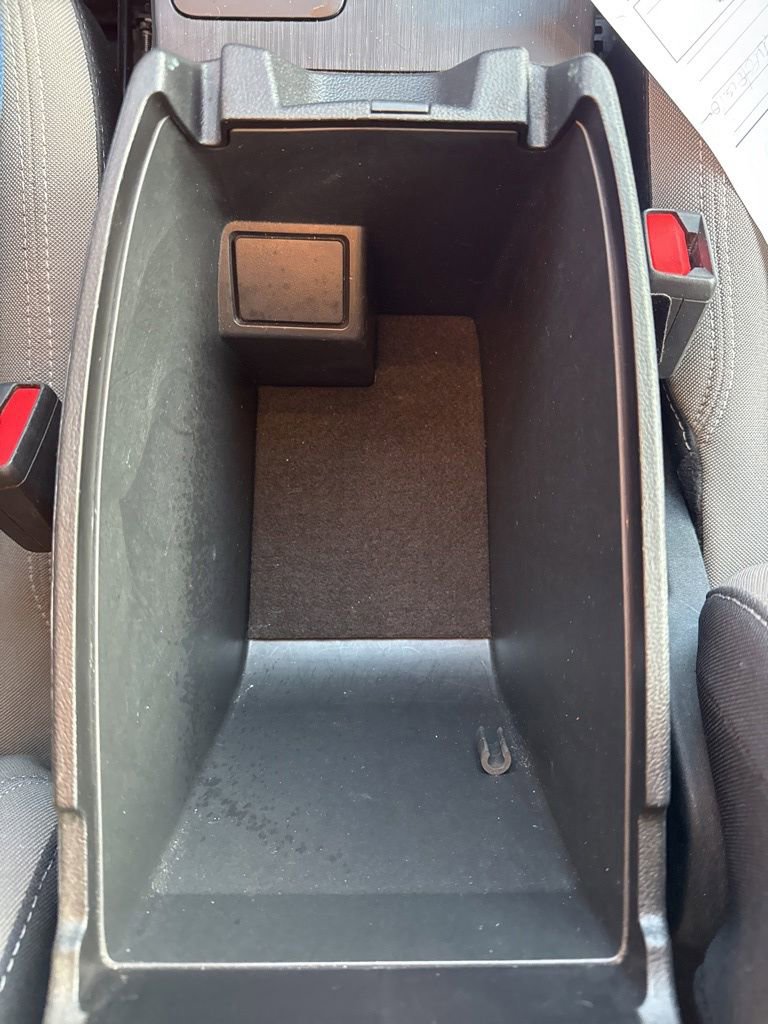 Used 2022 Ford Escape SE image 31