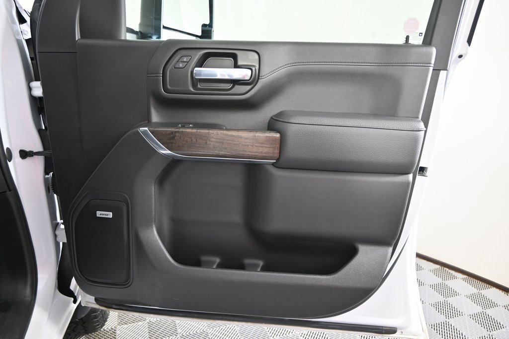 Used 2023 GMC Sierra 3500 Denali w/ Denali Ultimate Package image 13