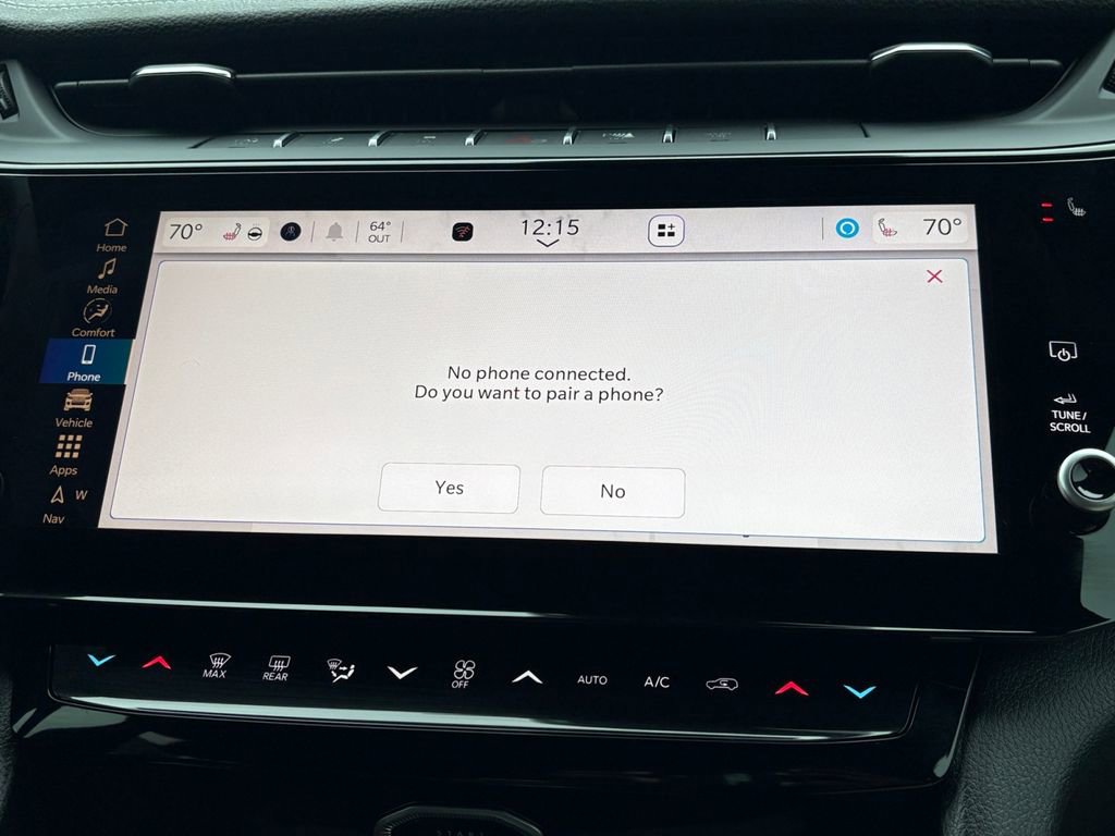 New 2026 Jeep Grand Cherokee Altitude RWD image 18