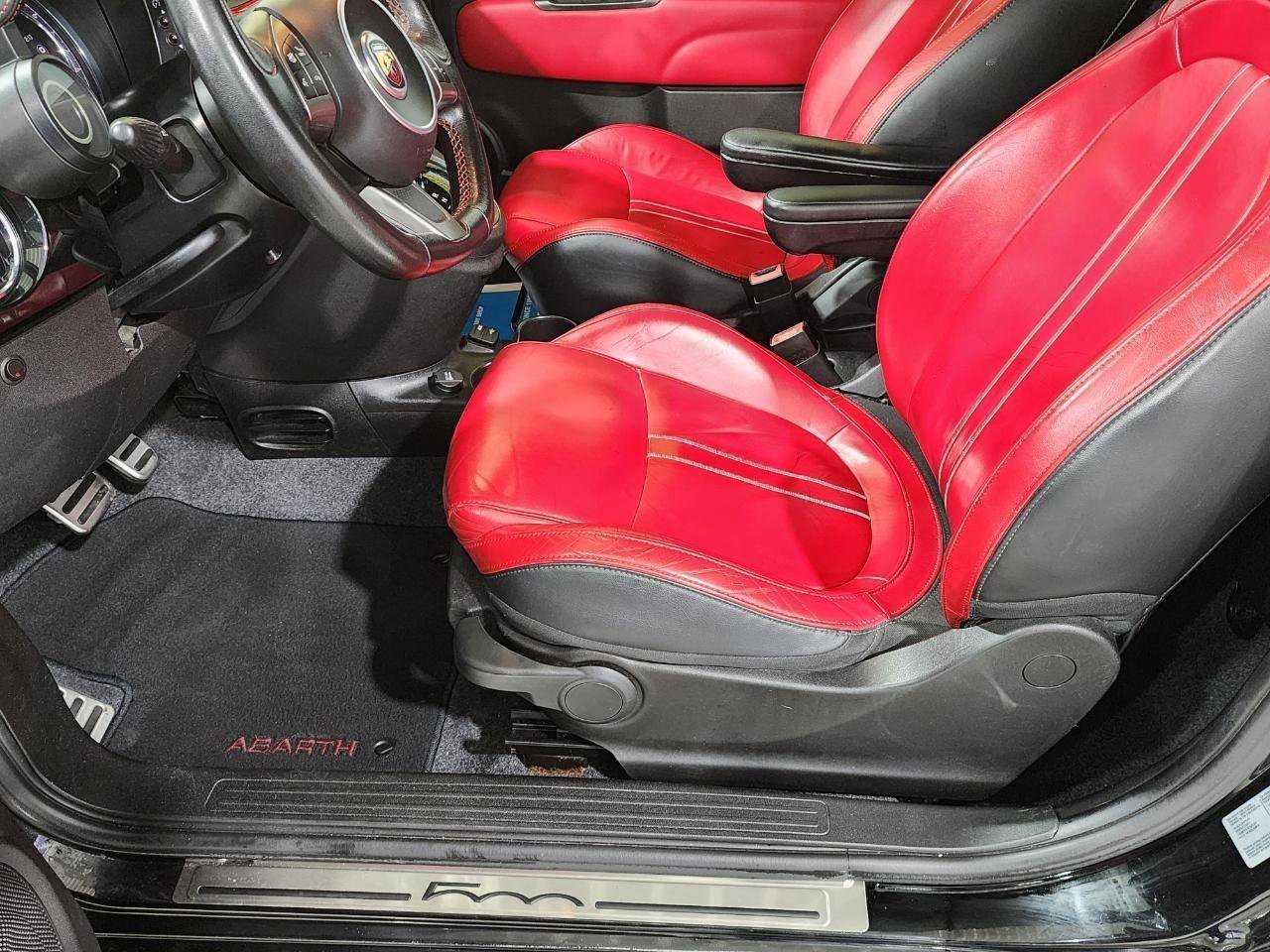 Used 2016 FIAT 500 Abarth w/ Comfort & Convenience Group image 20