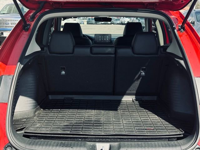Used 2023 Honda HR-V EX-L image 11