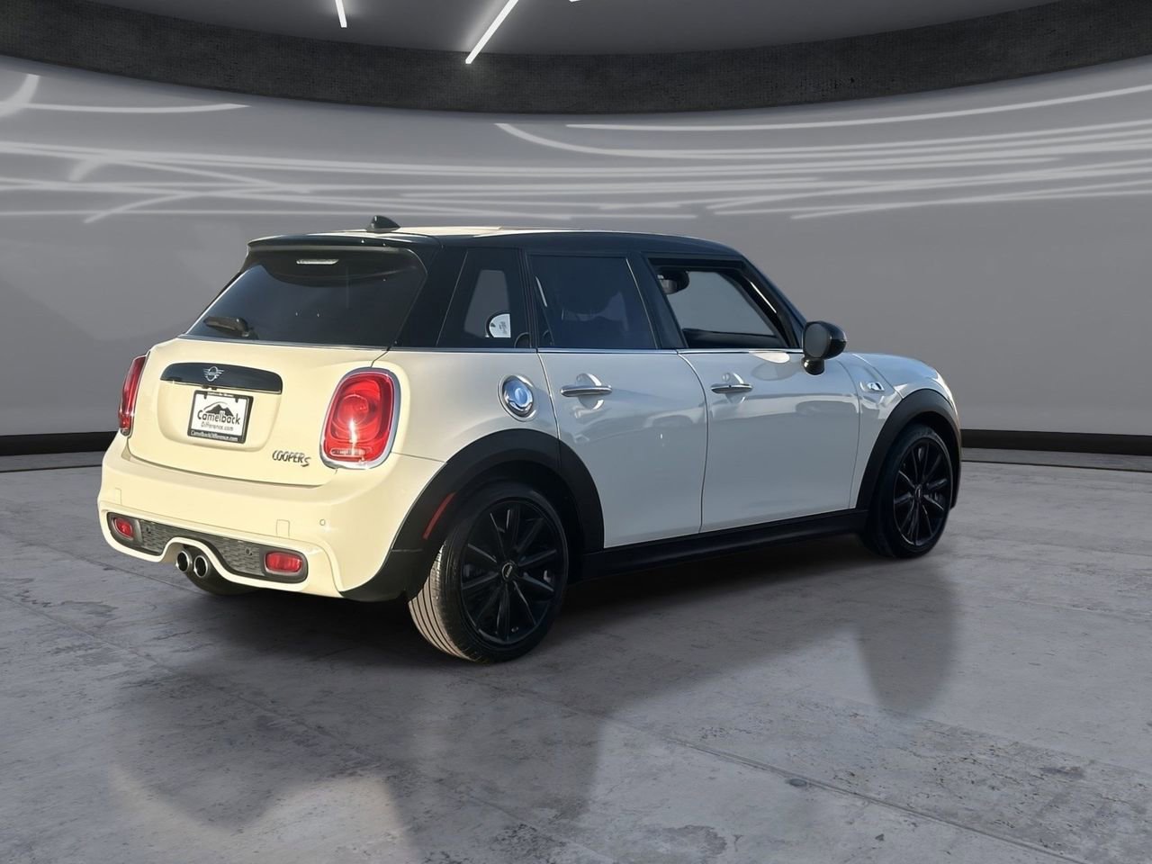 Used 2019 MINI Cooper S w/ Signature Upholstery Package image 5