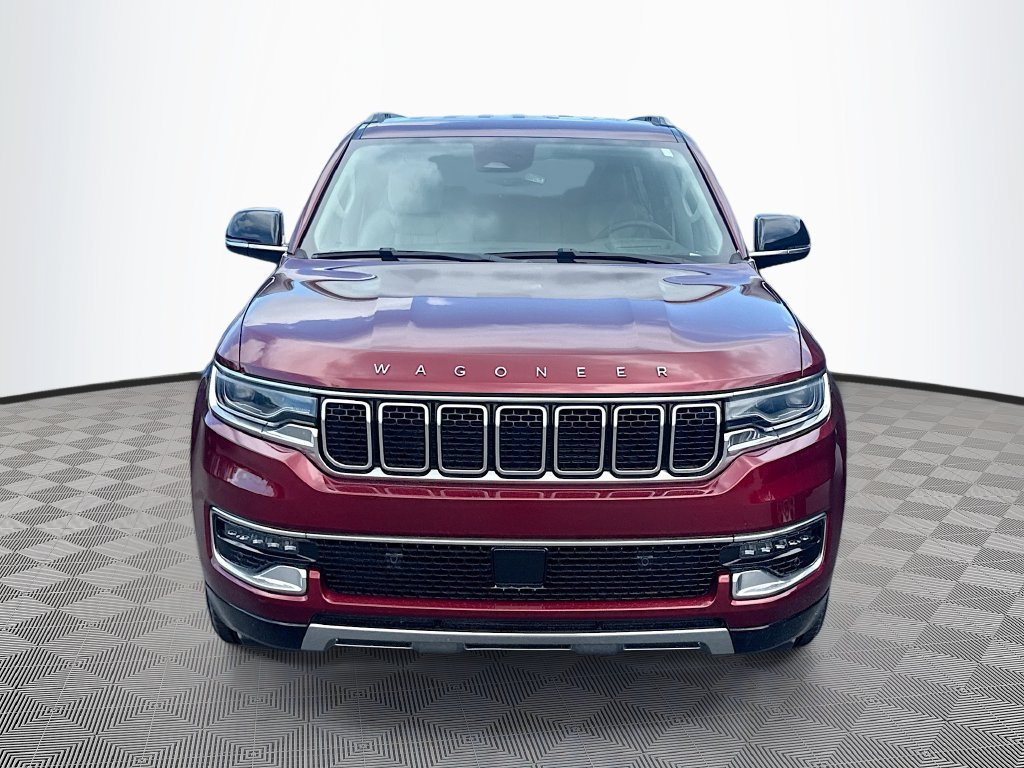 Used 2023 Jeep Wagoneer Series III w/ Preferred Equipment Group AWD/4WD image 2
