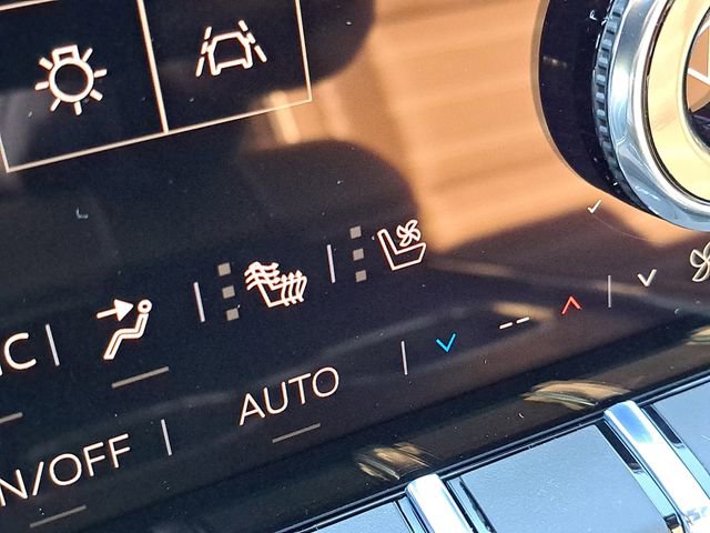 New 2026 GMC Acadia Denali Ultimate w/ LPO, Floor Liner Package image 23