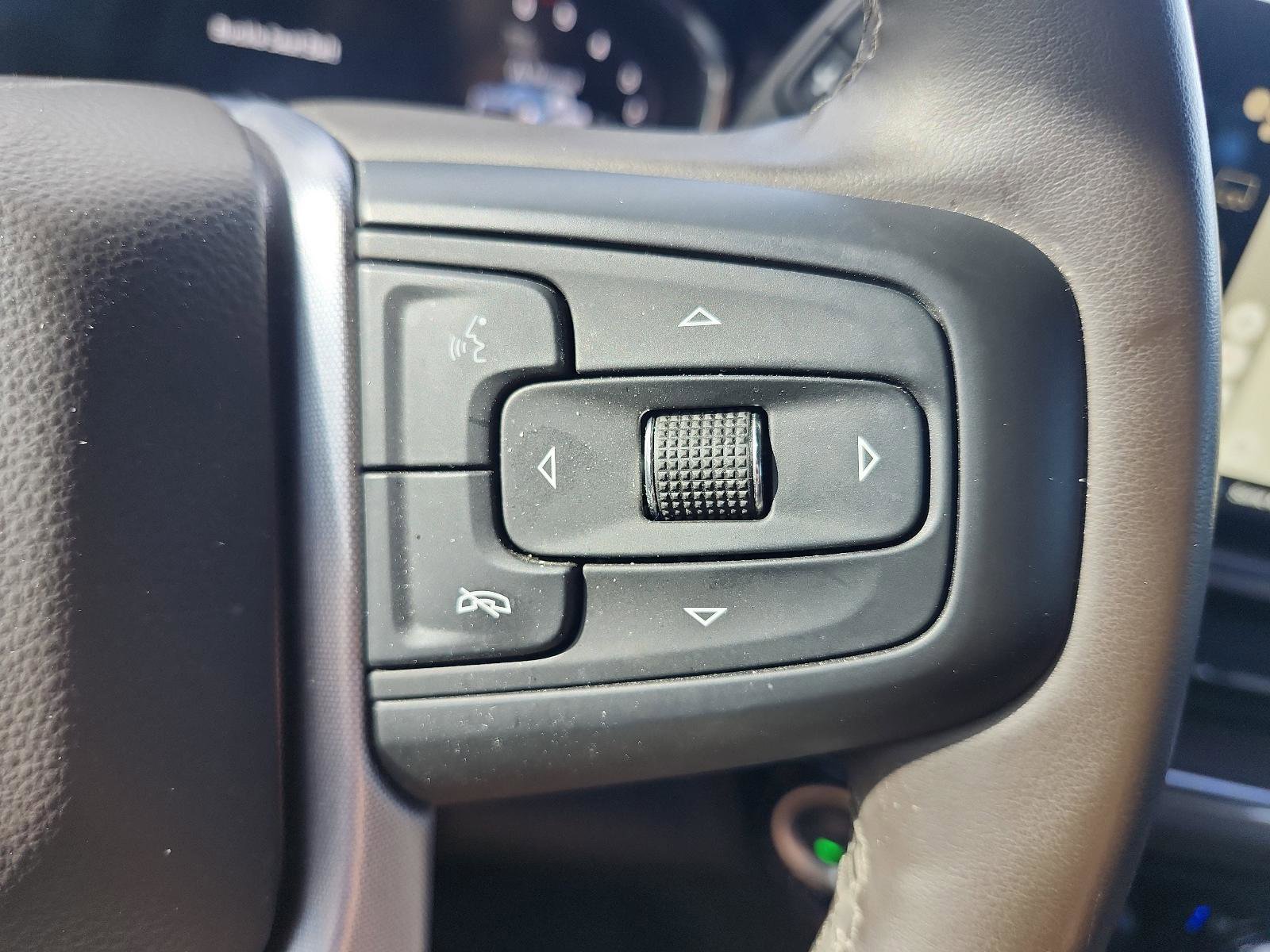 Used 2024 GMC Sierra 2500 SLT w/ SLT Convenience Package image 29