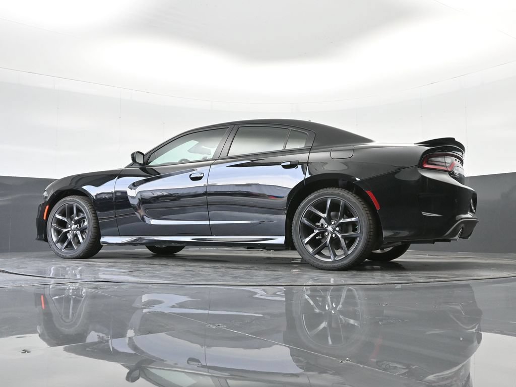 Used 2023 Dodge Charger R/T w/ Blacktop Package RWD image 31