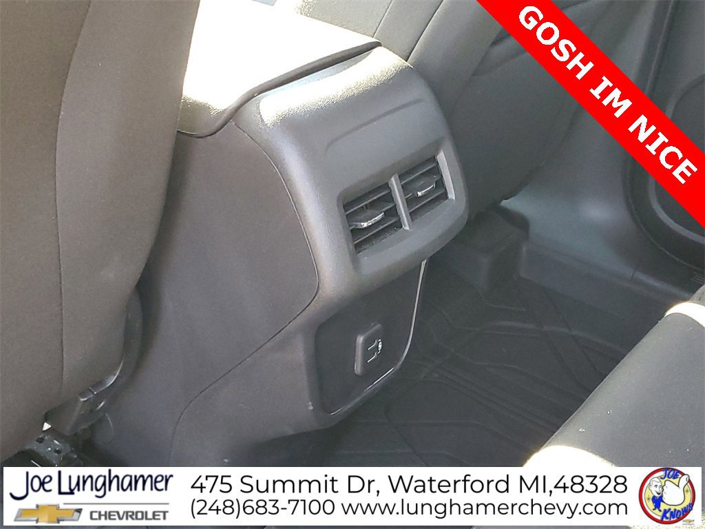 Used 2024 Chevrolet Equinox LT image 20