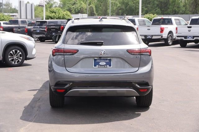 Used 2022 Buick Envision Essence w/ Technology Package I FWD image 6