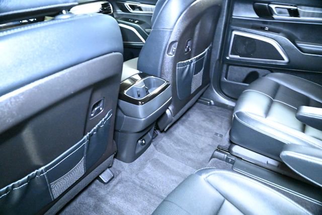 Used 2025 Kia Telluride EX w/ EX Captain's Chair Package image 42