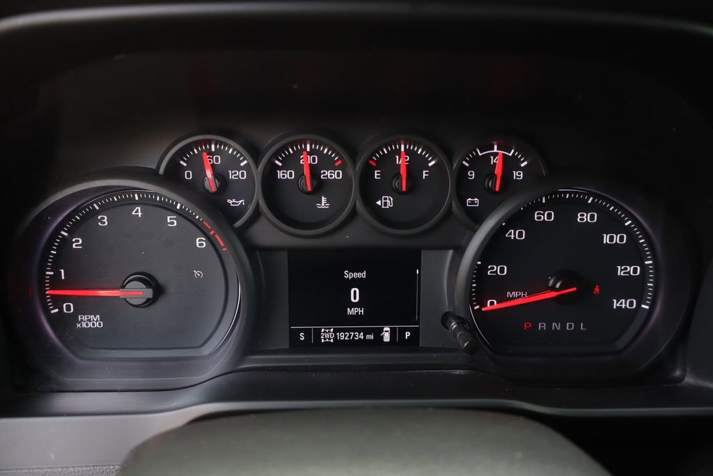Used 2020 Chevrolet Silverado 1500 Custom Trail Boss w/ Custom Convenience Package AWD/4WD image 19