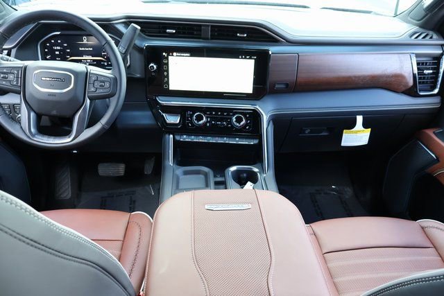 New 2026 GMC Sierra 3500 Denali Ultimate image 14