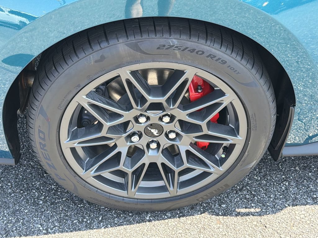 New 2026 Ford Mustang GT Premium w/ GT Performance Package RWD image 17