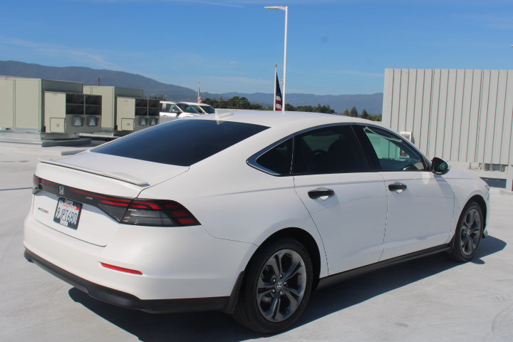 Used 2024 Honda Accord EX image 3