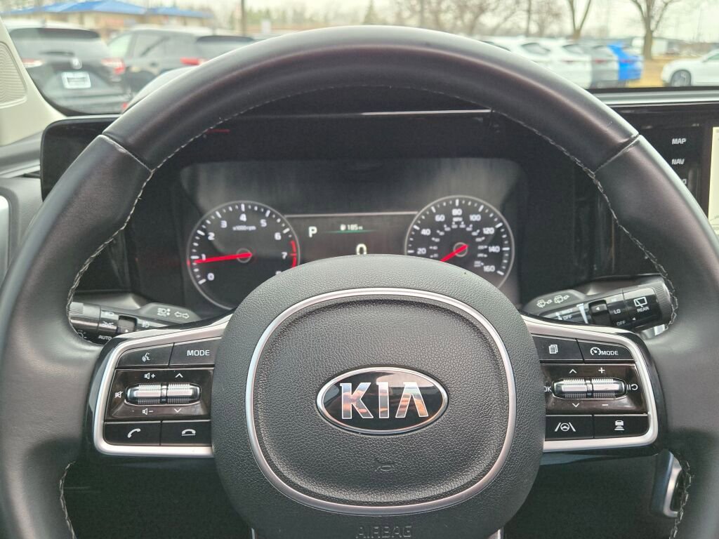 Used 2021 Kia Sorento SX image 50
