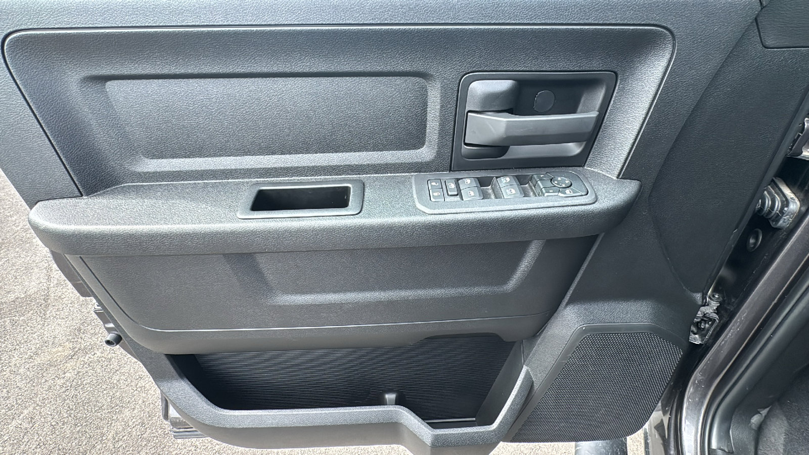 Certified 2025 RAM 2500 Tradesman image 11