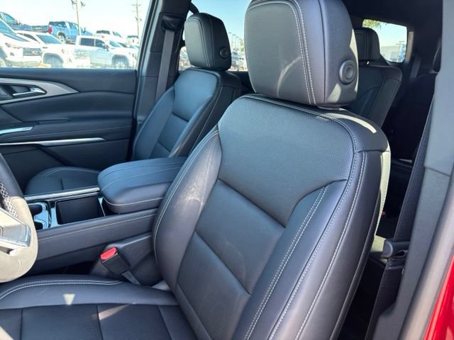 New 2026 Chevrolet Traverse LT w/ Driver Confidence Package AWD/4WD image 11