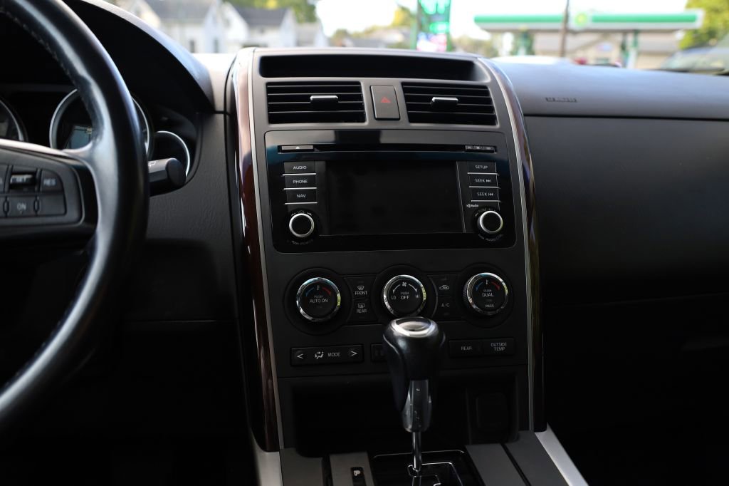 Used 2013 MAZDA CX-9 Grand Touring w/ GT Technology Pkg image 26