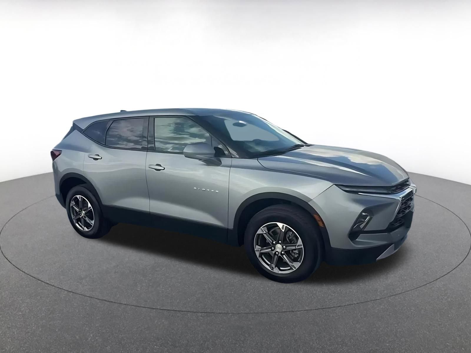 Used 2025 Chevrolet Blazer LT video 2