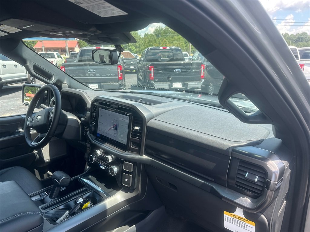 New 2025 Ford F150 Lariat w/ Equipment Group 501A Mid image 12