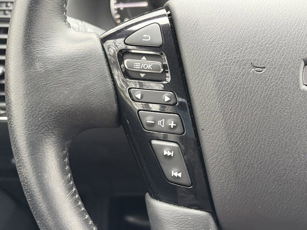 Certified 2024 Nissan Armada SL w/ Captain's Chairs Package image 26