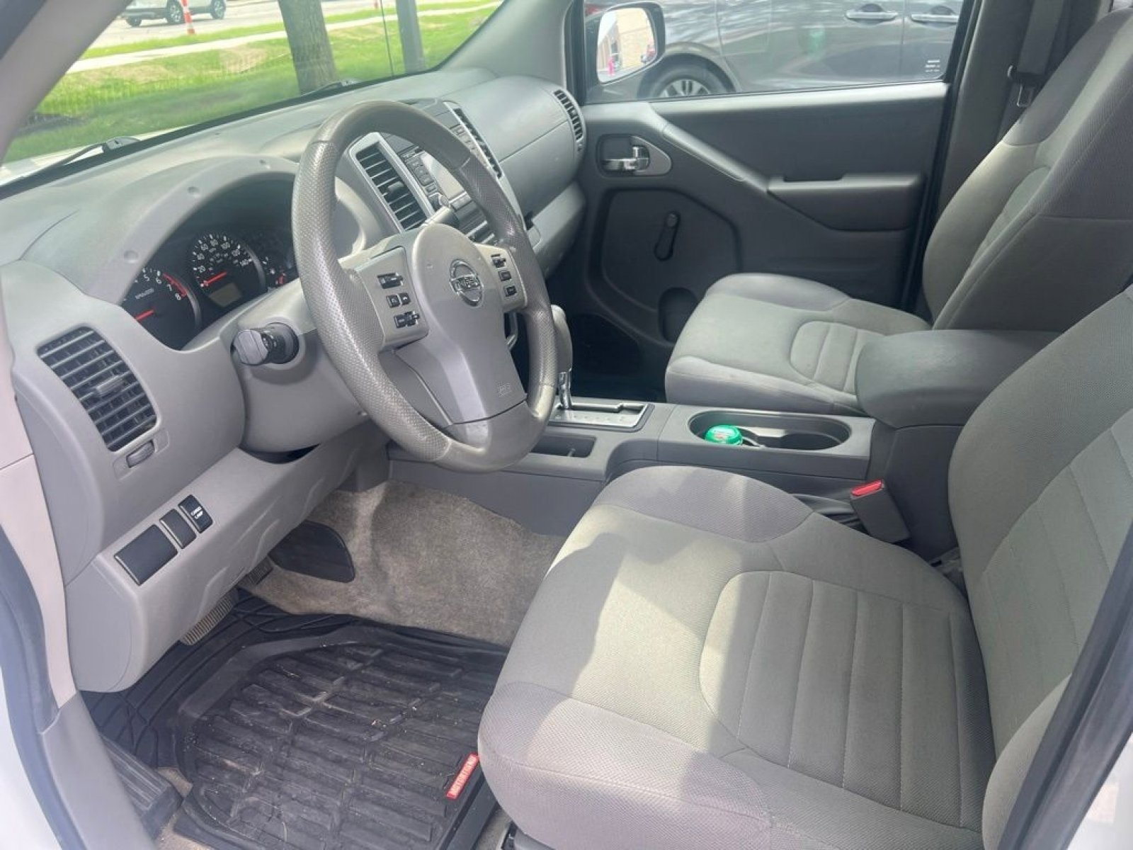 Used 2018 Nissan Frontier S RWD image 16