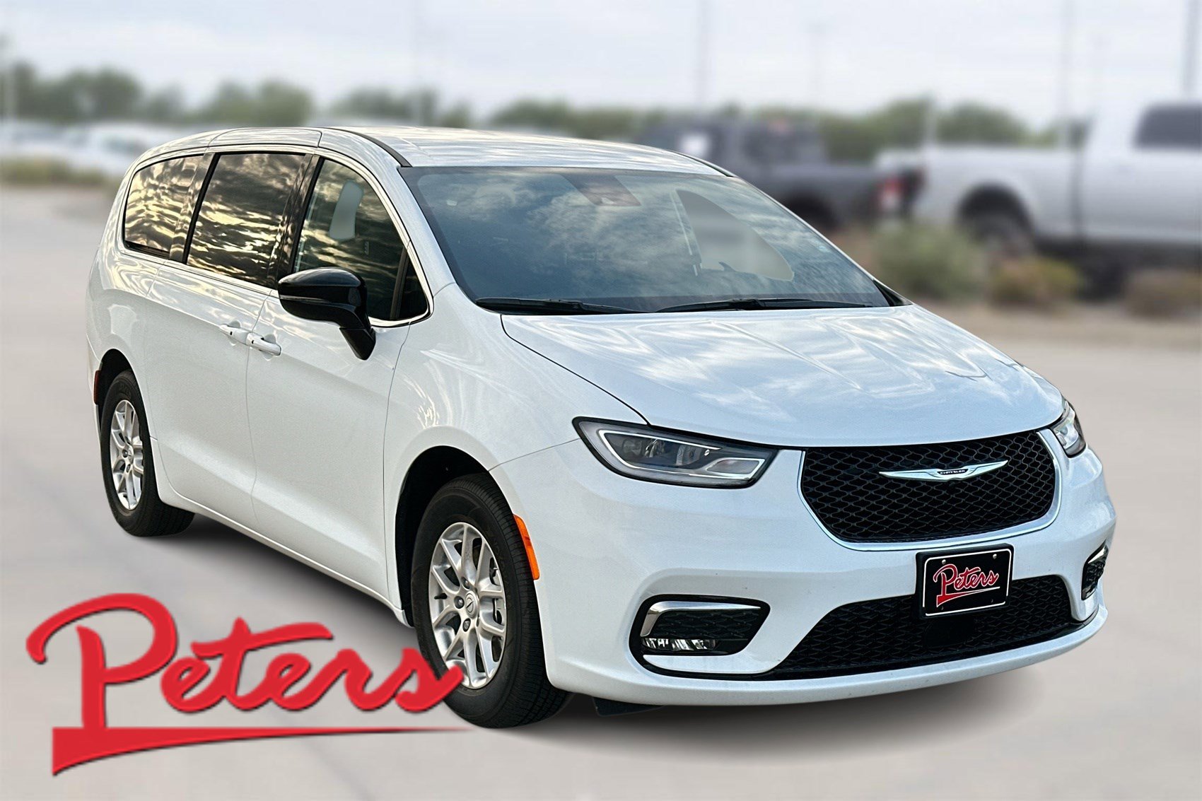 New 2026 Chrysler Pacifica Select