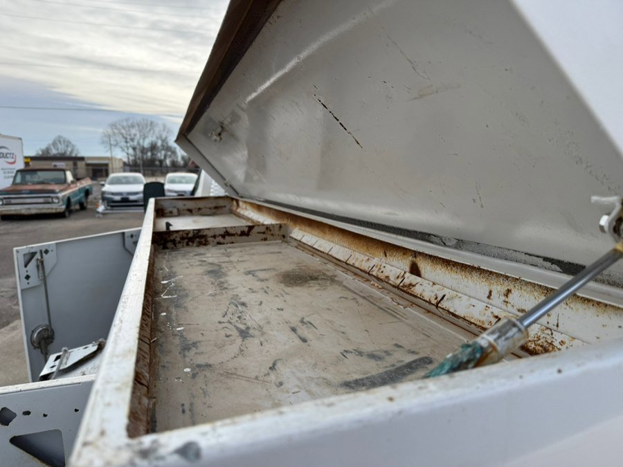 Used 2013 Chevrolet Silverado 3500 W/T image 10