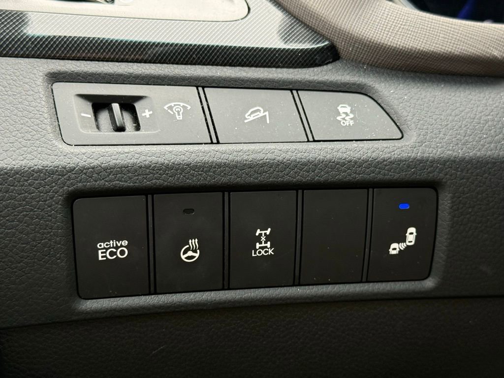 Used 2015 Hyundai Santa Fe Sport 2.0T w/ Option Group 05 image 4