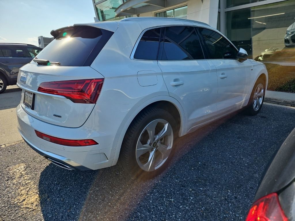 Used 2022 Audi Q5 2.0T Premium Plus w/ Premium Plus Package AWD/4WD image 4