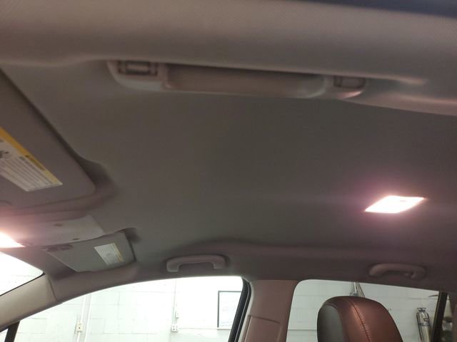 Used 2021 Chevrolet Trax LT w/ Sport Edition image 23