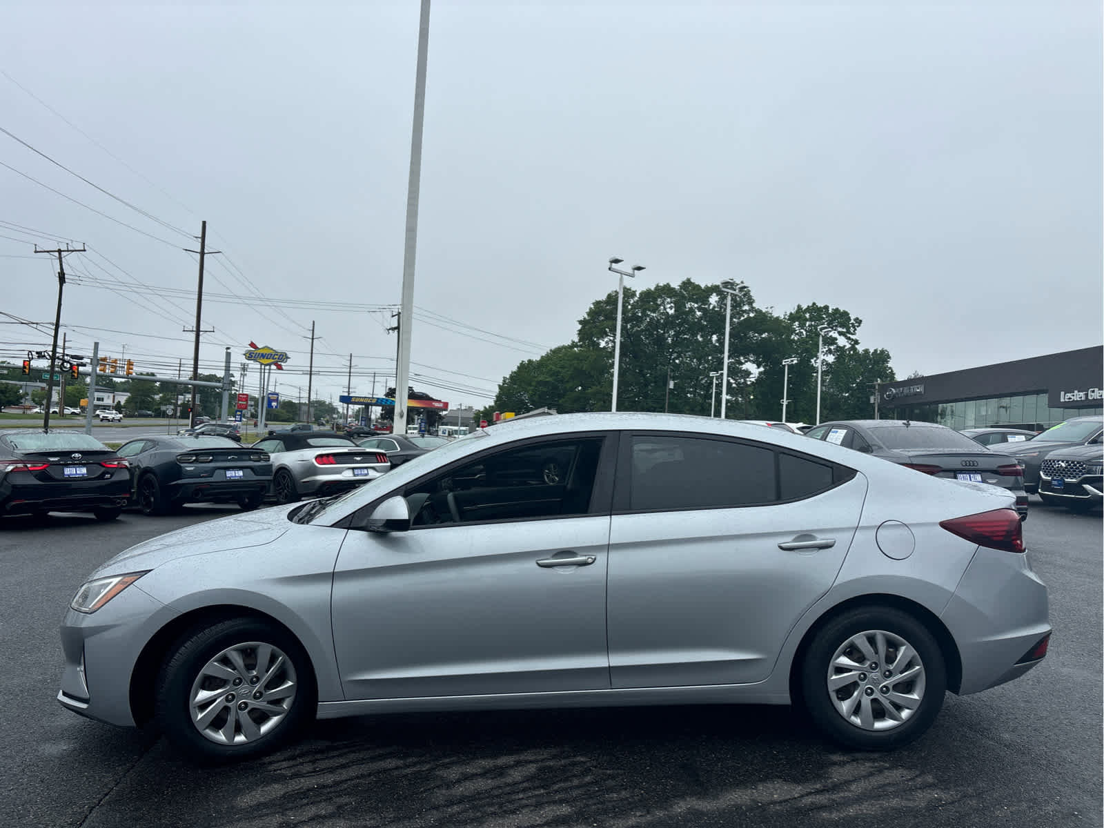 Used 2020 Hyundai Elantra SE w/ Cargo Package (C1) FWD image 6