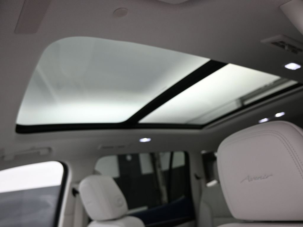 New 2026 Buick Enclave Avenir w/ Super Cruise Package AWD/4WD image 18