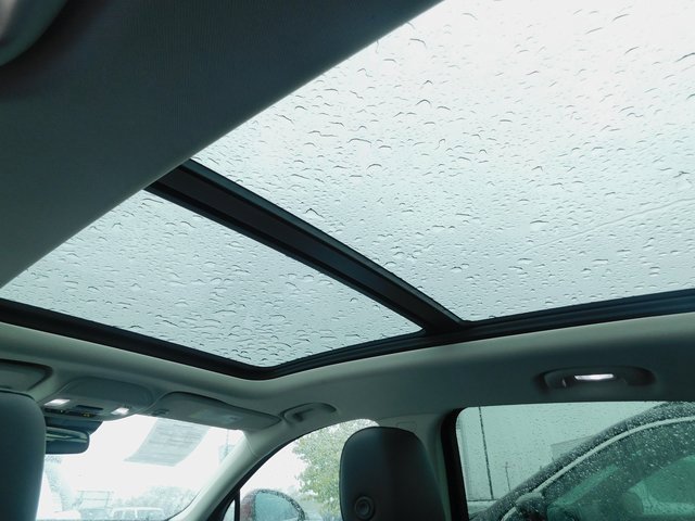 Used 2021 Buick Envision Essence image 19