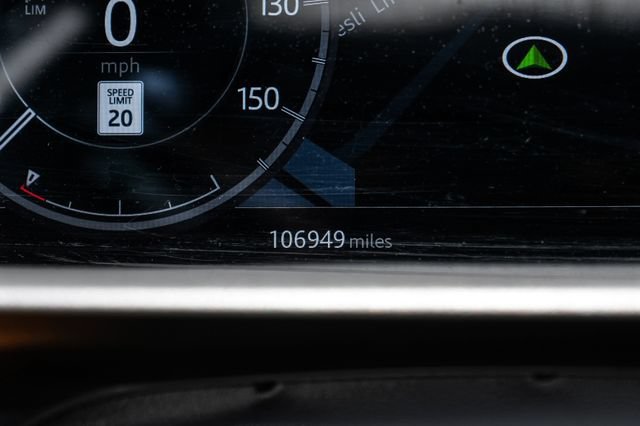Used 2019 Land Rover Discovery HSE Luxury AWD/4WD image 23