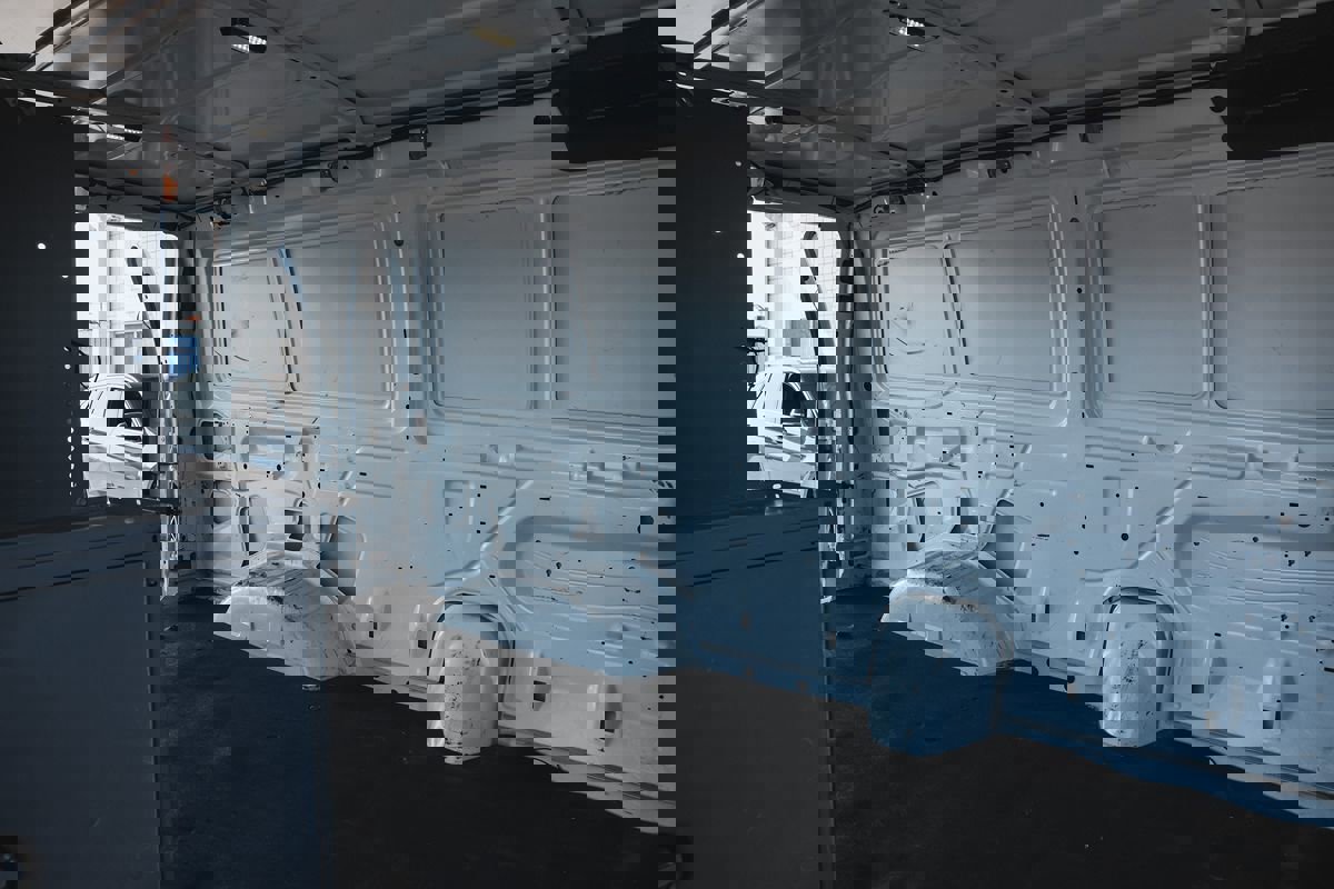 Used 2013 Ford E-150 and Econoline 150 image 10