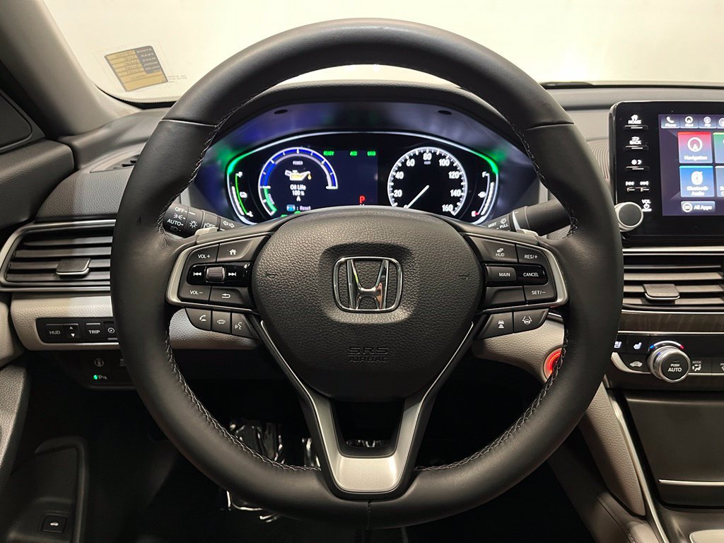 Used 2018 Honda Accord Touring image 6