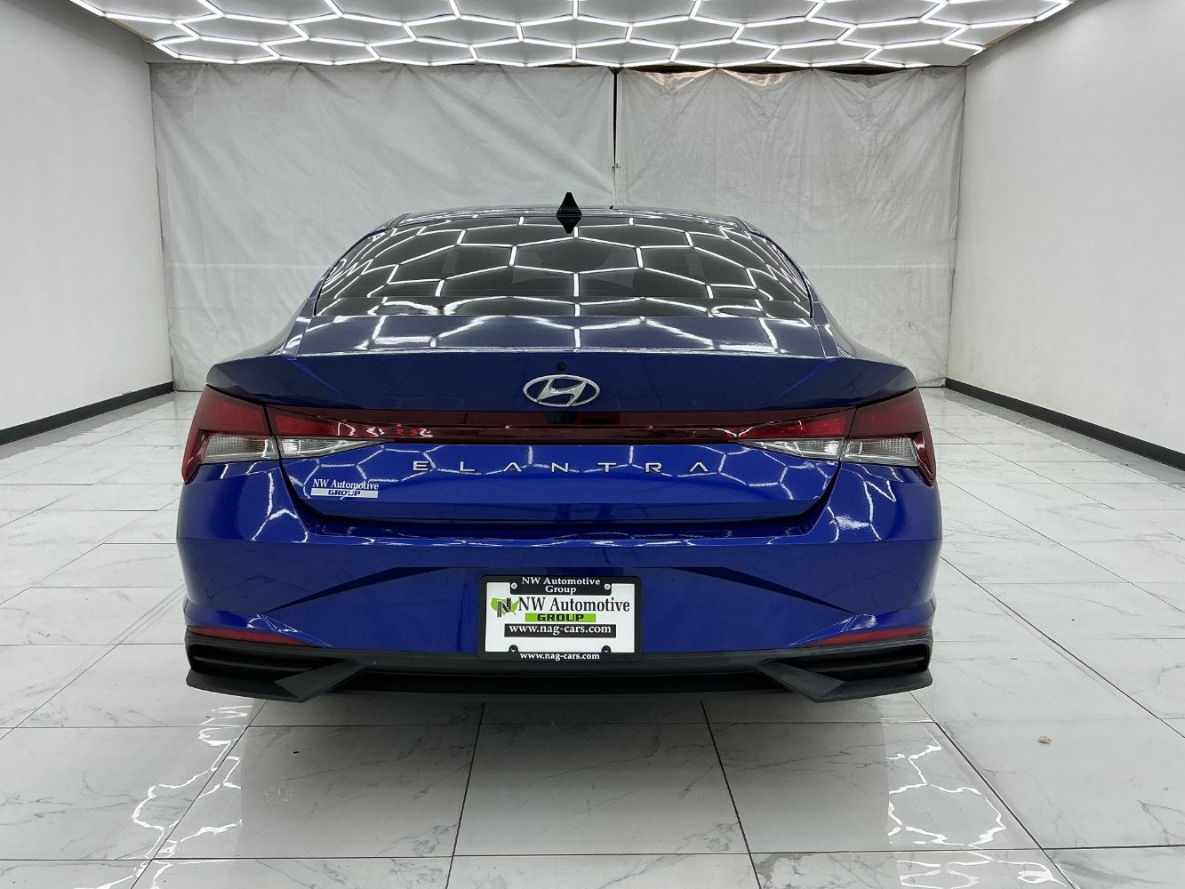 Used 2023 Hyundai Elantra SEL w/ Convenience Package FWD image 10