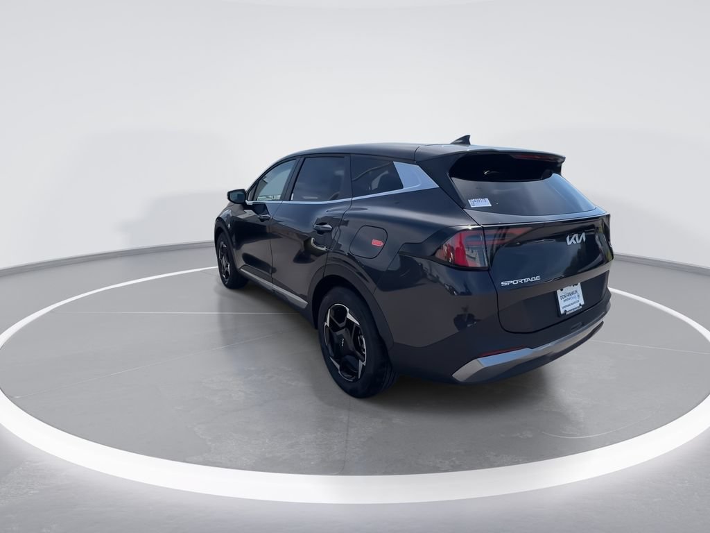 New 2026 Kia Sportage EX FWD image 6
