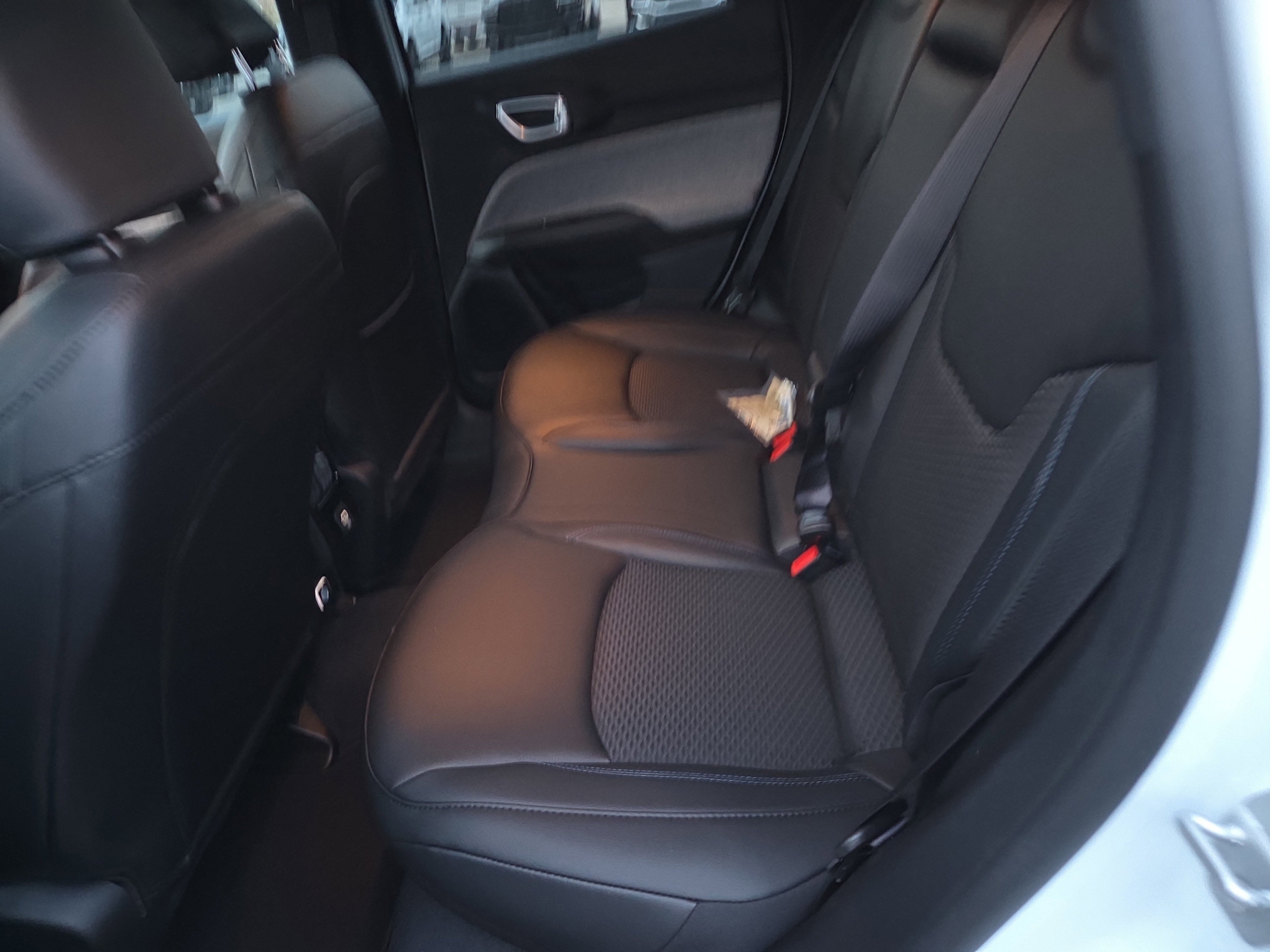 New 2026 Jeep Compass Latitude image 6