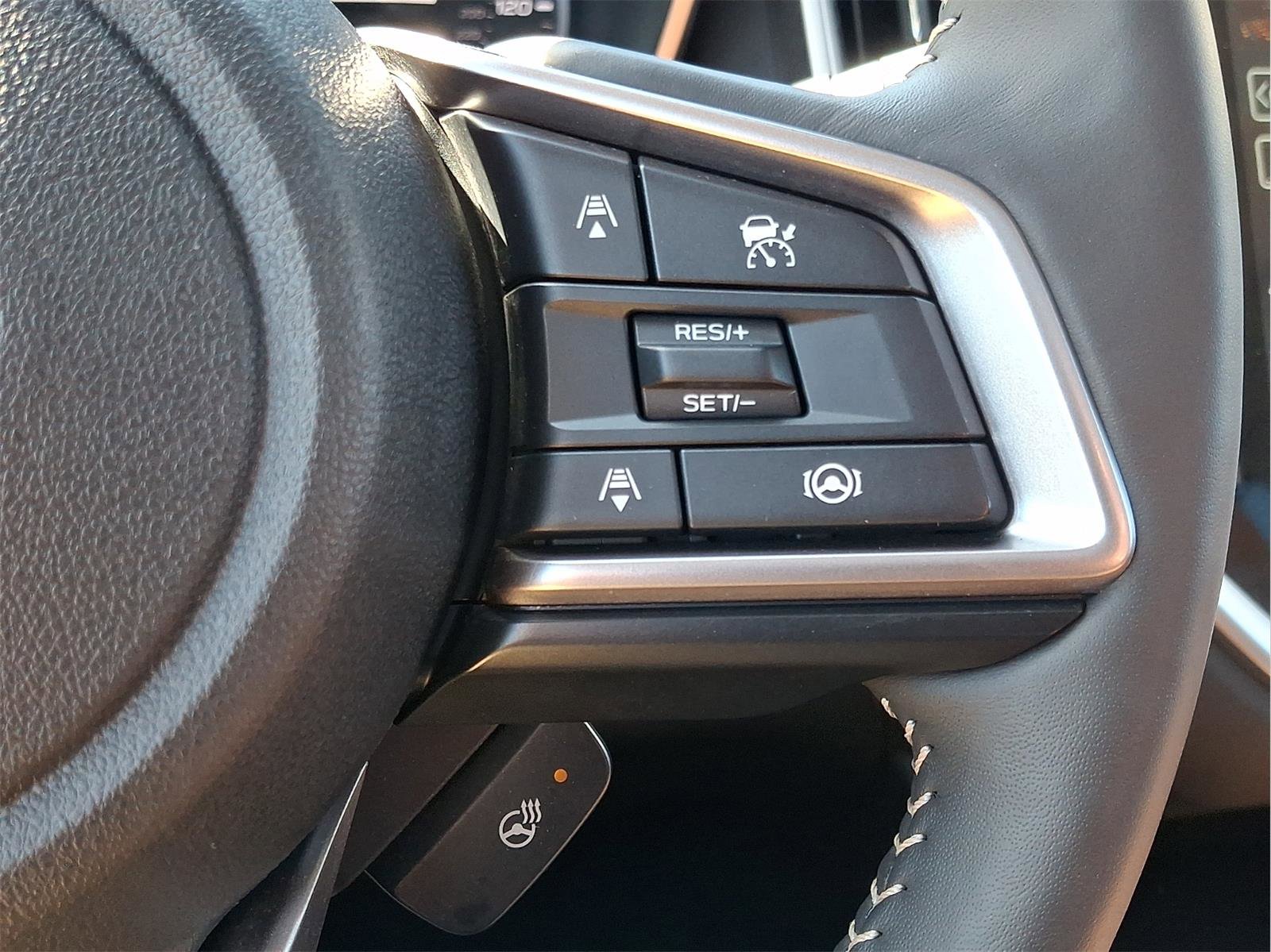 Used 2025 Subaru Ascent Touring AWD/4WD image 15