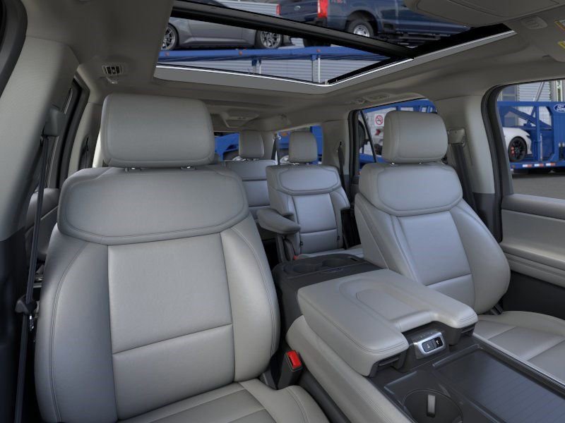 New 2026 Ford Expedition Max Active RWD image 10