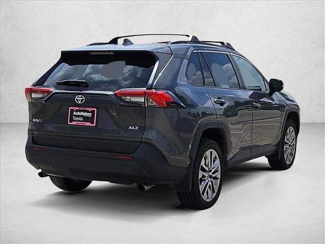 Used 2023 Toyota RAV4 XLE Premium FWD image 5