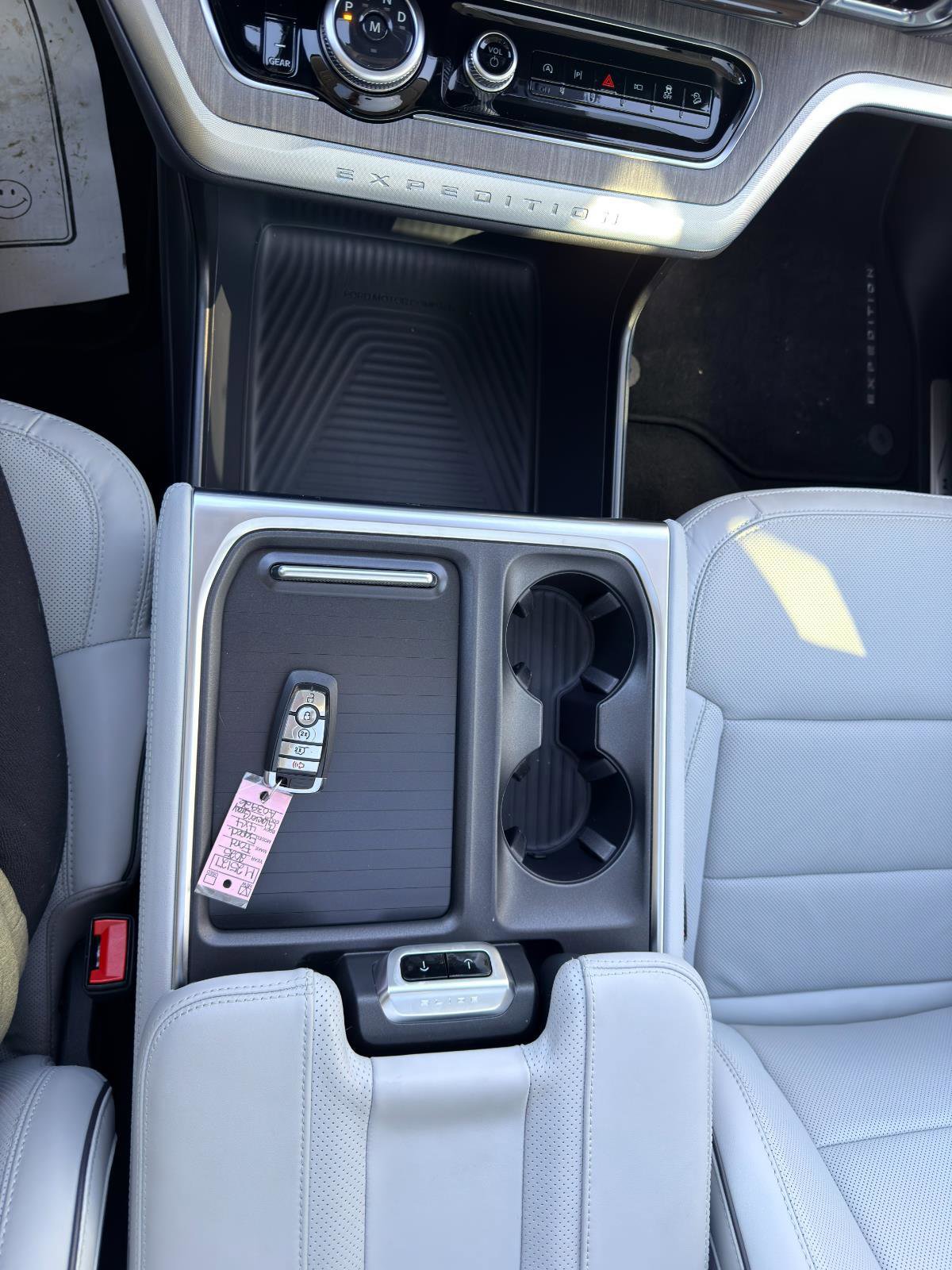 New 2025 Ford Expedition Platinum w/ Platinum Ultimate Package image 25