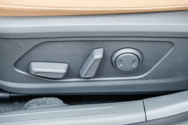 New 2026 Hyundai Sonata Limited FWD image 26