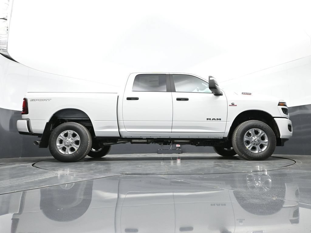 New 2026 RAM 2500 Big Horn AWD/4WD image 38