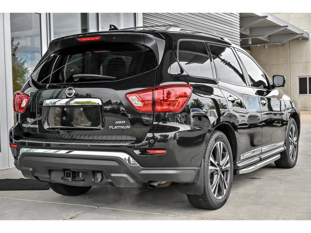 Used 2019 Nissan Pathfinder Platinum image 8