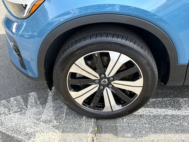 Certified 2023 Volvo XC40 Recharge Plus w/ Protection Package Premier AWD/4WD image 8
