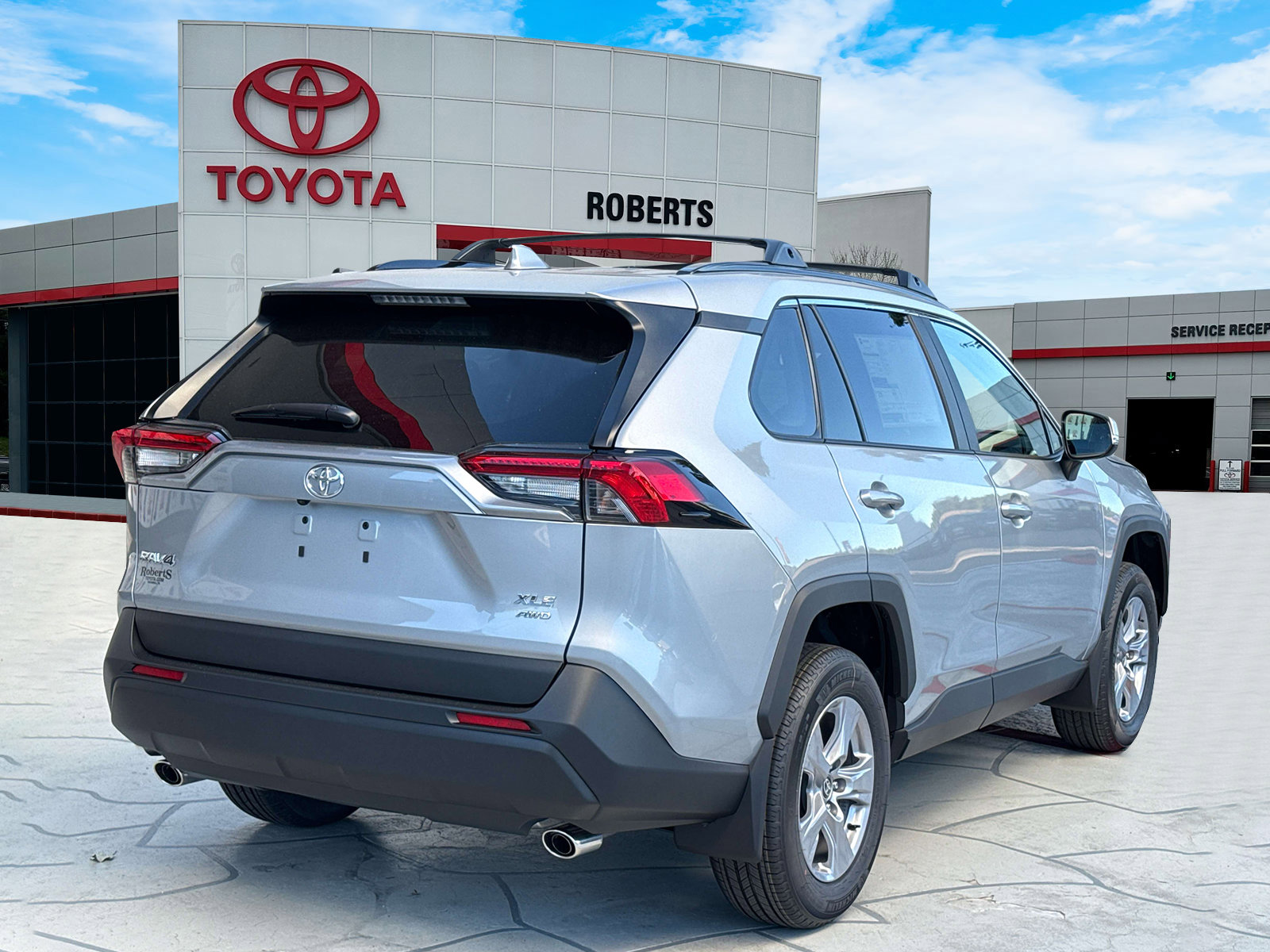 New 2025 Toyota RAV4 XLE image 7