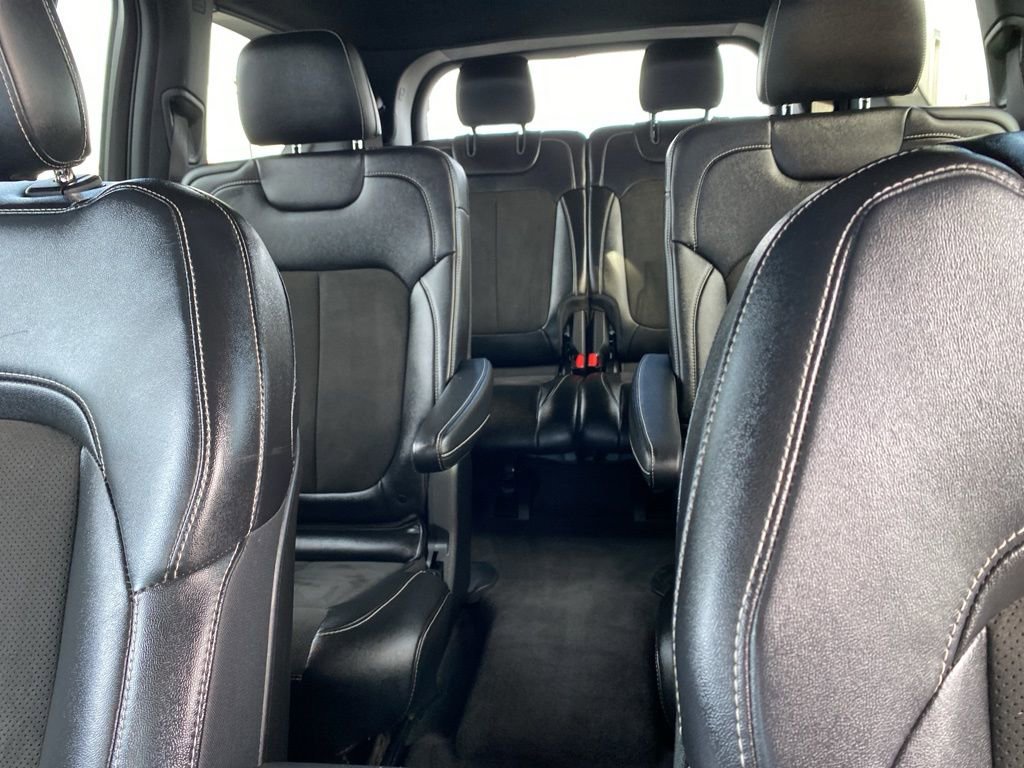 Used 2022 Jeep Grand Cherokee L Laredo image 22