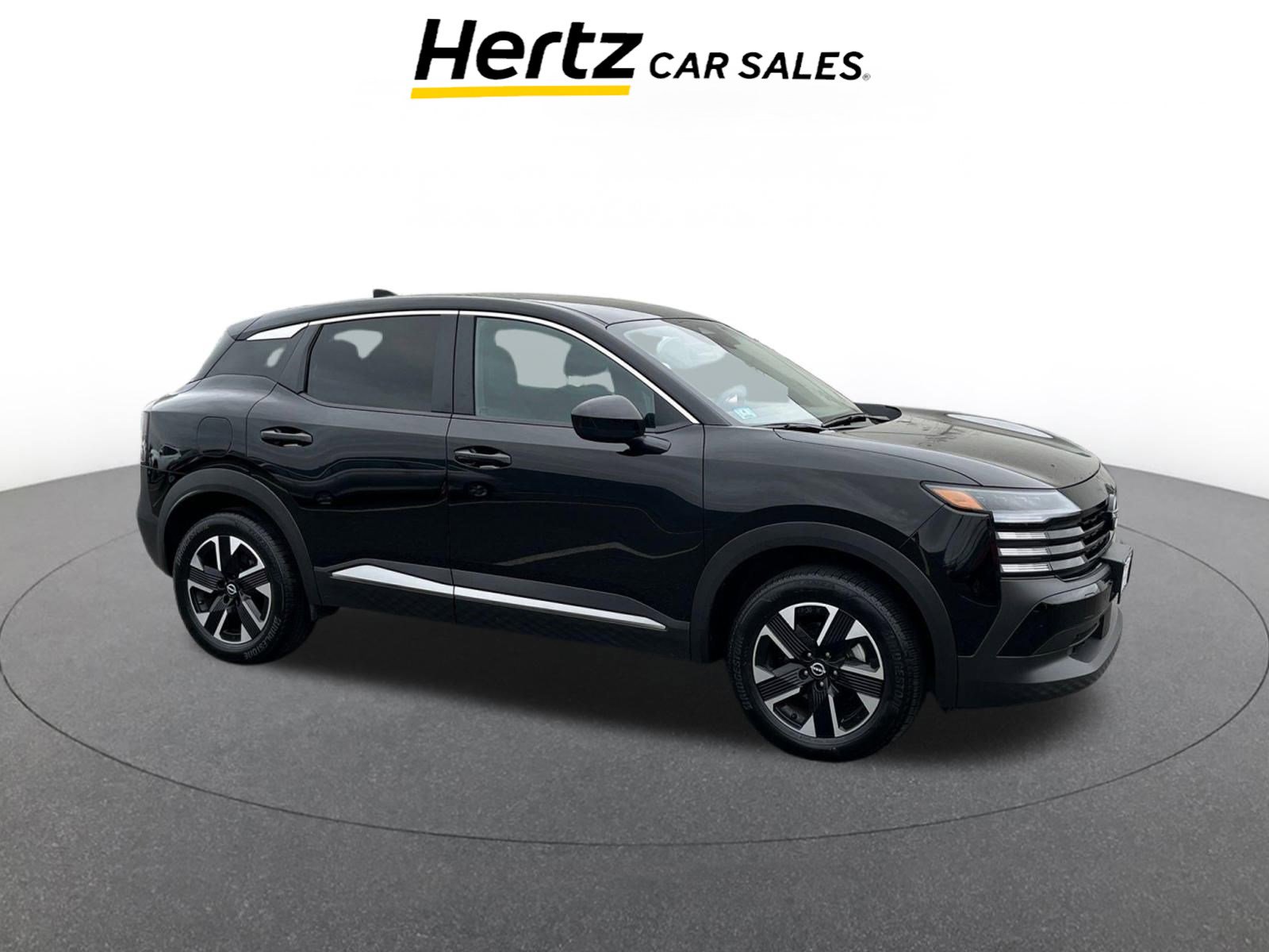 Used 2025 Nissan Kicks SV image 1